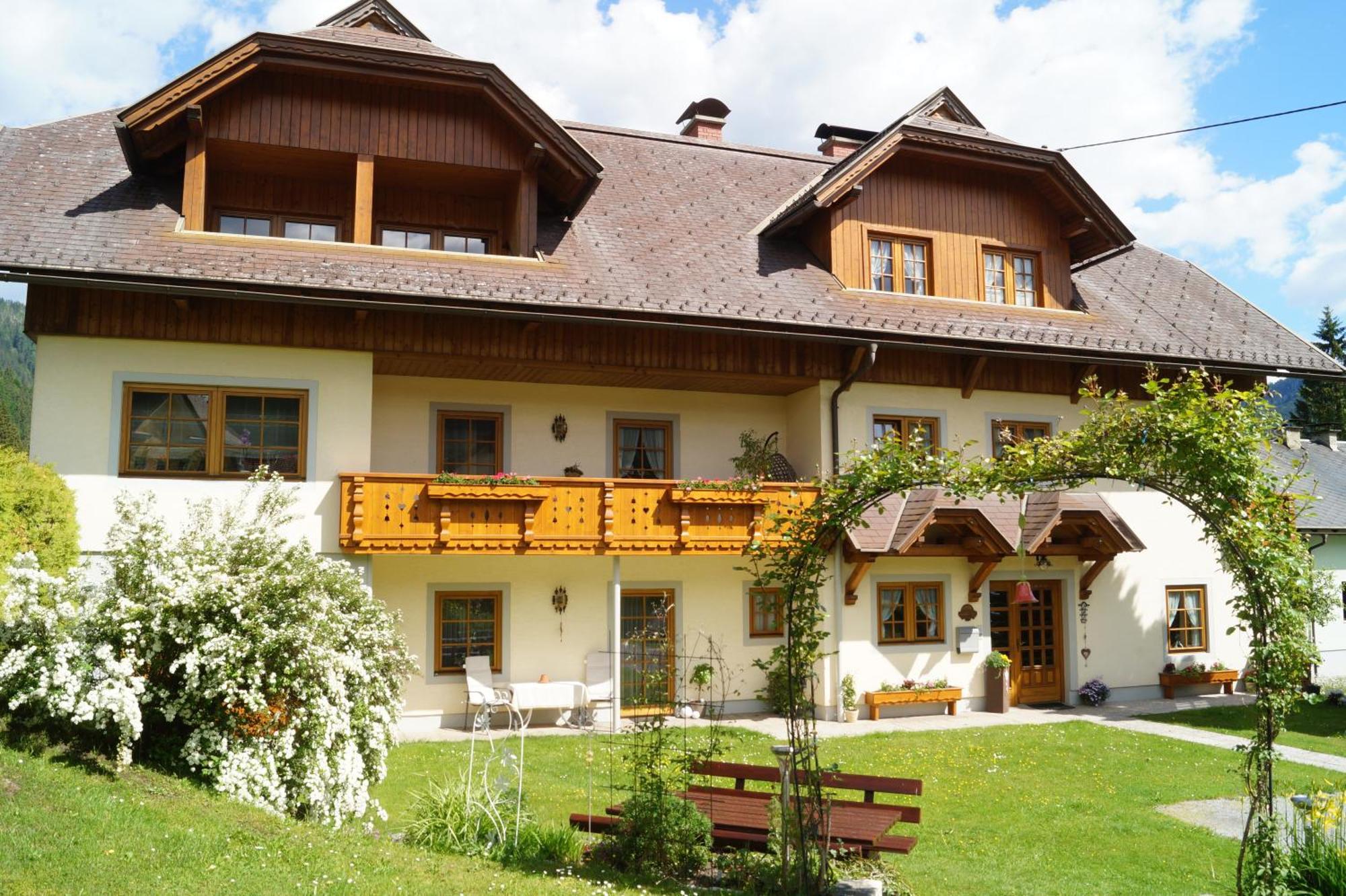 Apartment Gästehaus Wastian Weißbriach Exterior foto